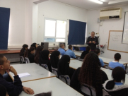 المدرسة الثانوية الشاملة في يافا تستضيف الدكتور يوسف المشهراوي 